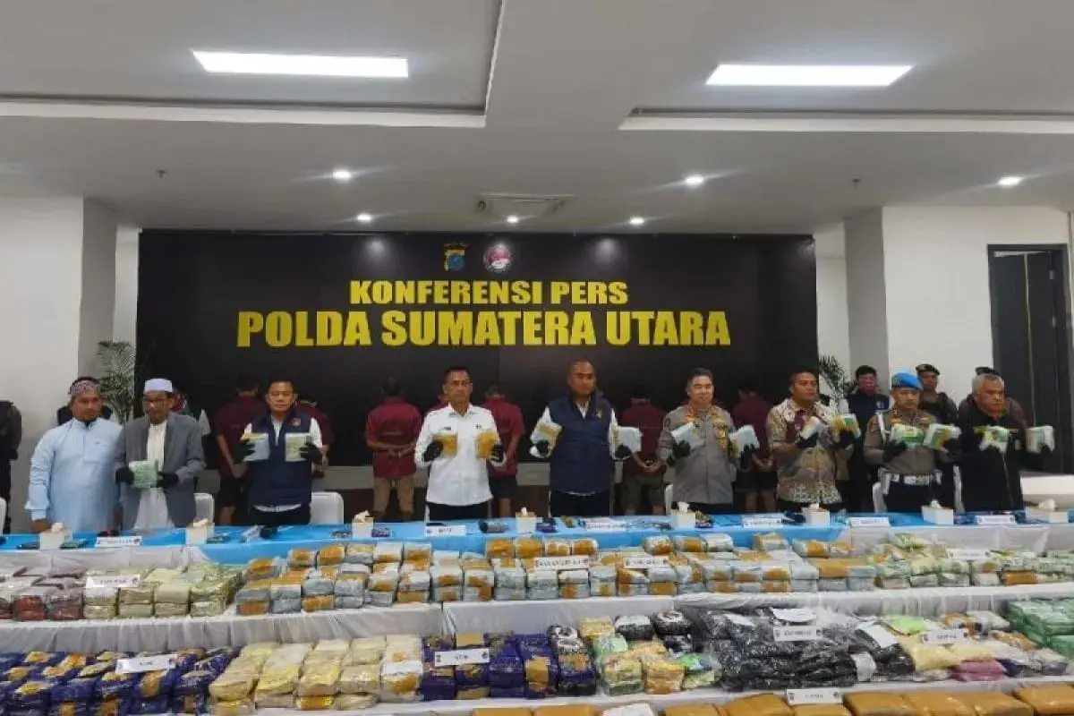 north-sumatra-police-intercept-244-kilograms-of-methamphetamine-in-major-anti-narcotics-operation