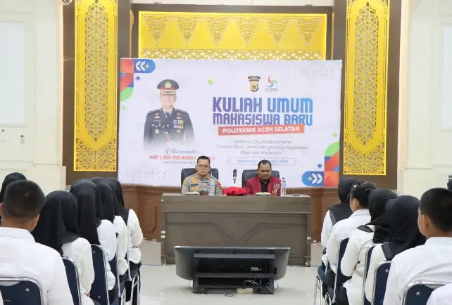 south-aceh-police-chief-educates-students-on-cybercrime-and-narcotics-risks