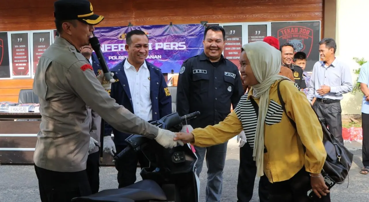 way-kanan-police-return-stolen-motorcycles-to-victims-after-multi-scene-bust