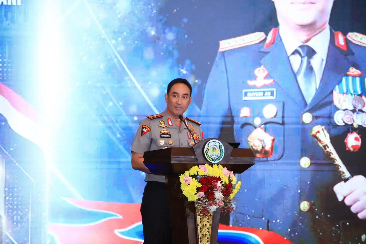 inp-chief-sets-commander-wish-as-guideline-for-public-service