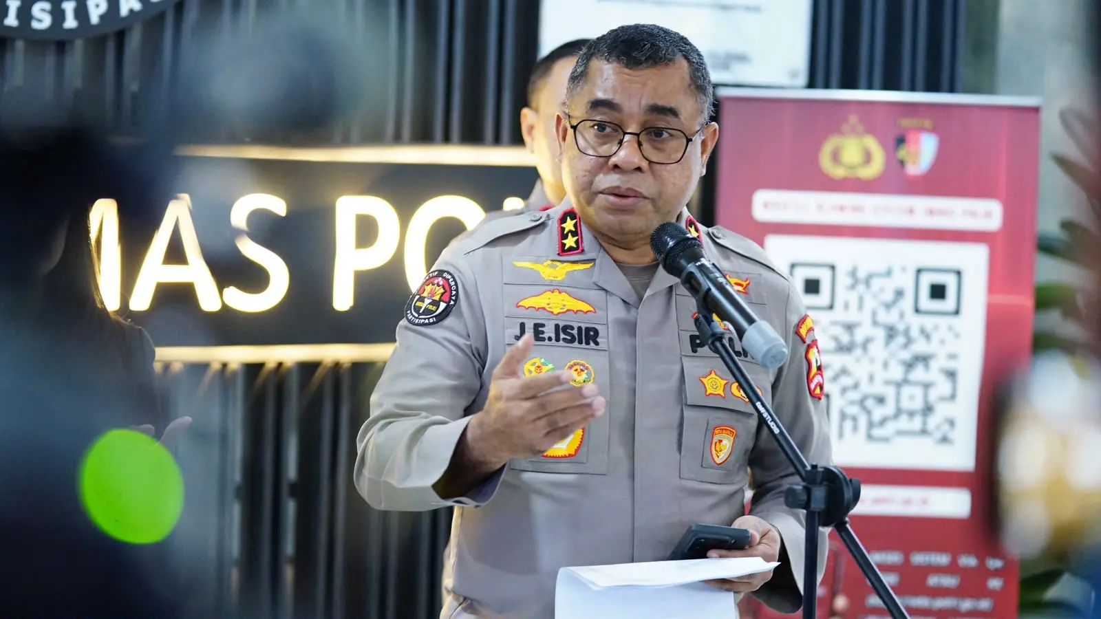 inp-deploys-cross-regional-brimob-reinforcement-for-forest-fire-operations