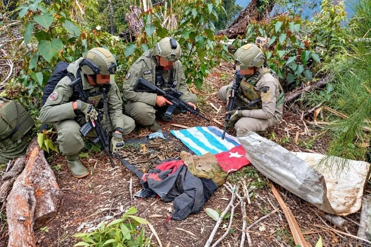 Damai Cartenz Task Force Seizes Hundreds of Shell Casings and Weapon Components in Intan Jaya