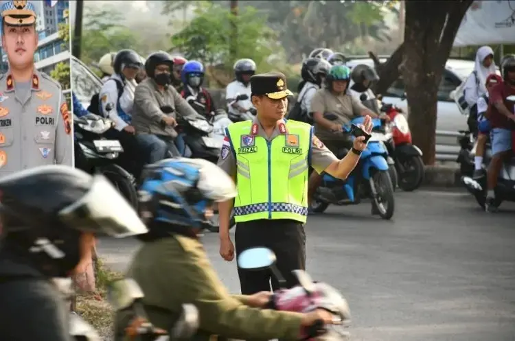 Bengkulu Police Hold Blood Donation Drive for 75th Public Relations Anniversary