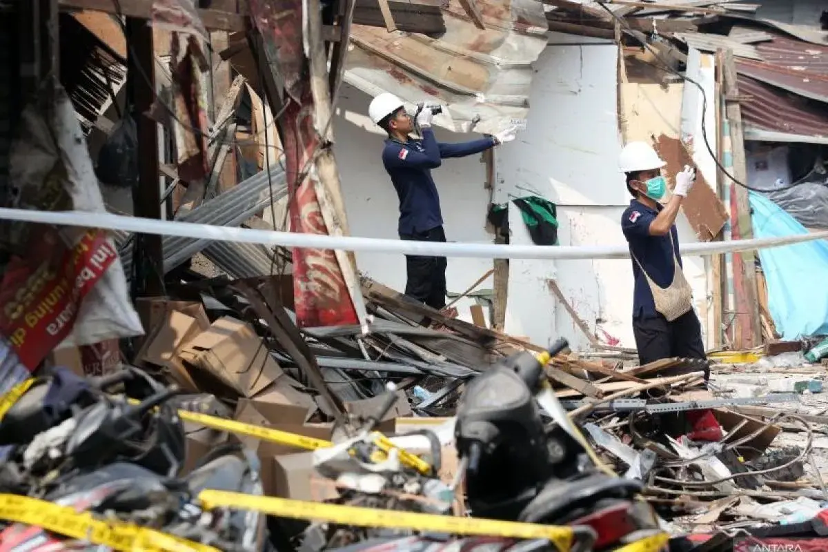 police-reports-no-bombs-involved-in-the-cimanggis-market-explosion