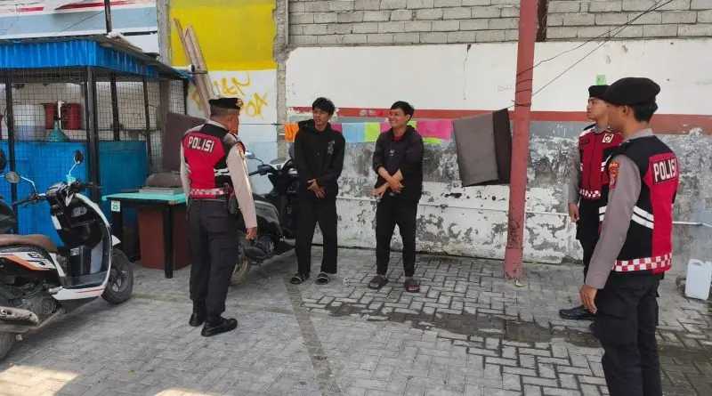 building-public-trust-police-held-dialogue-patrol-in-central-sulawesi
