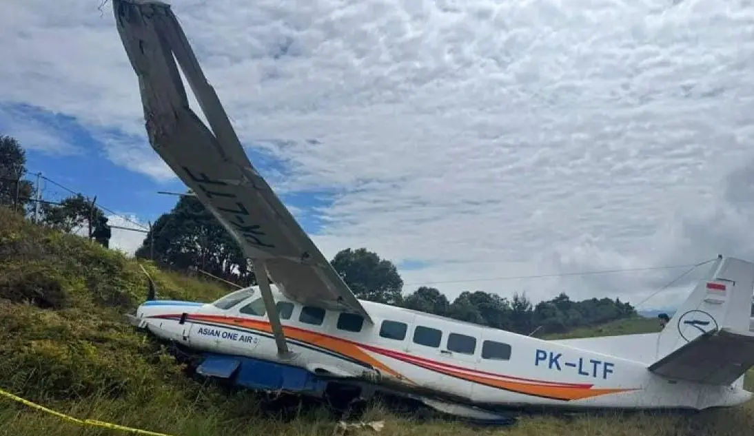 Police to Investigate the Cause Behind Asian One Air Veered Off from the Runway in Intan Jaya