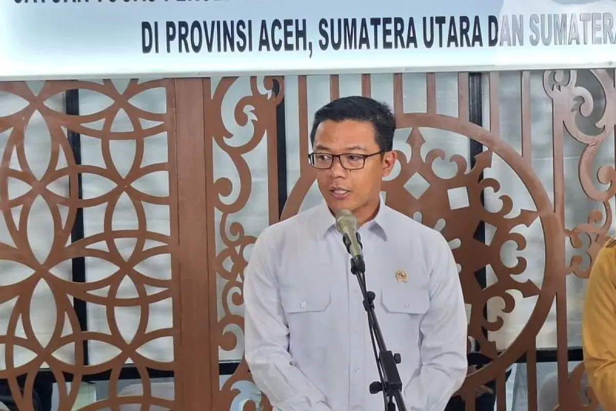 sugiono-to-accelerate-rehabilitation-and-reconstruction-in-disaster-location-in-sumatra