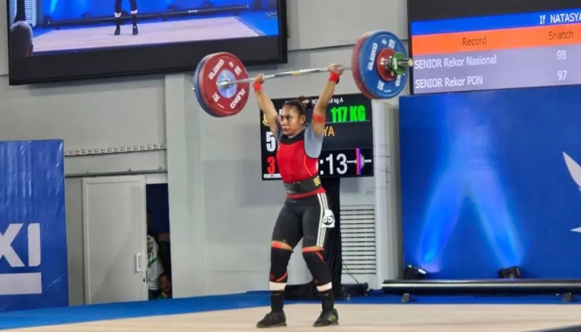 papuan-lifter-natasya-breaks-national-record-in-womens-59-kg