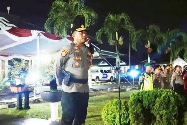 police-held-massive-patrol-for-election-quiet-period-in-central-lampung