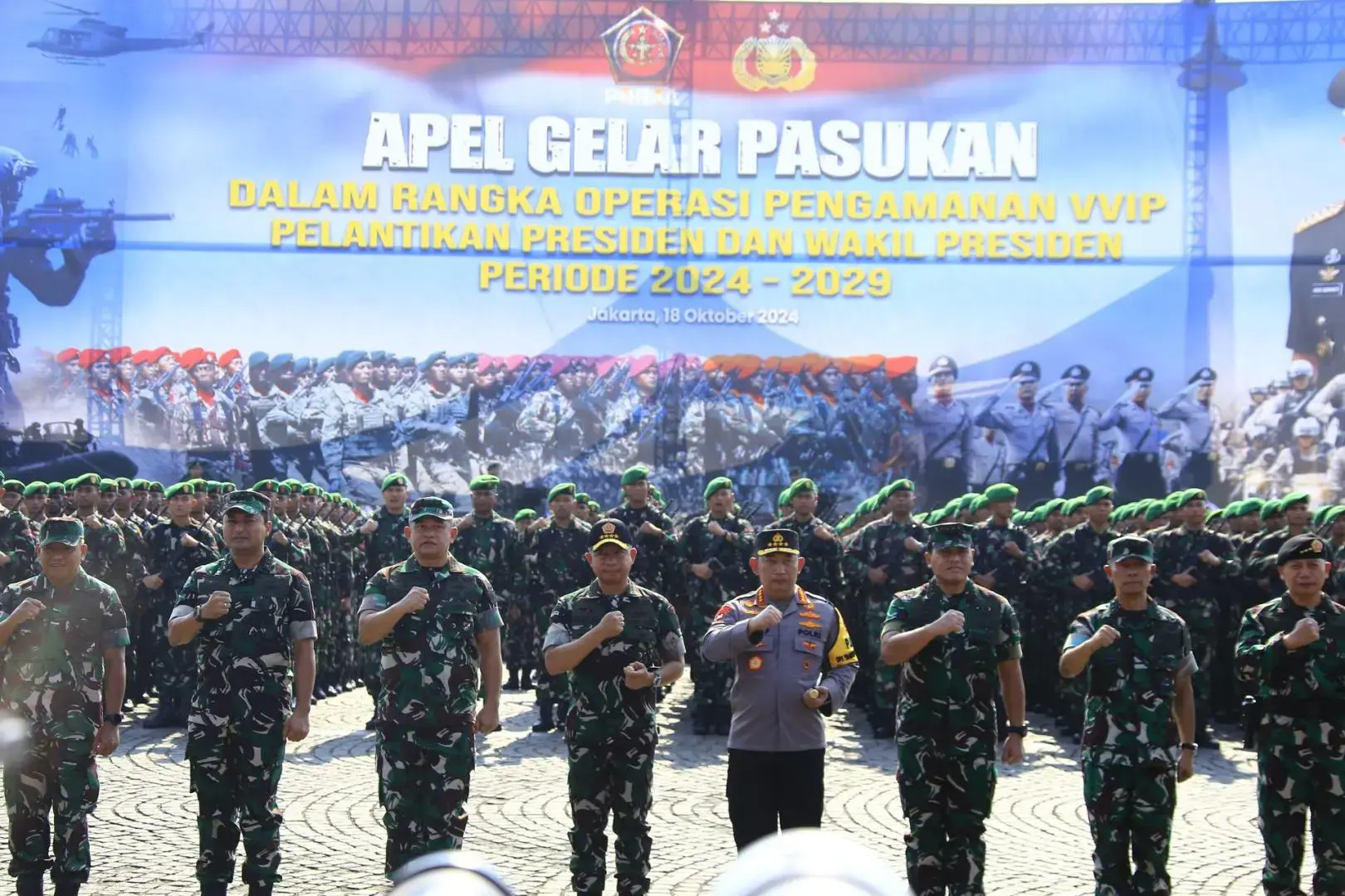 tni-commander-and-inp-chief-led-the-personnel-gathering-to-prepare-for-presidential-inauguration