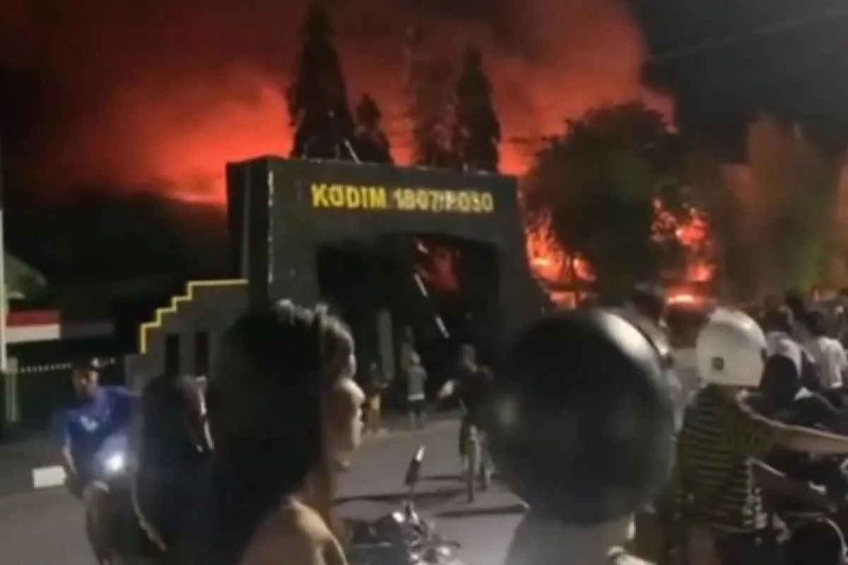 army-investigates-fire-at-poso-military-command-post