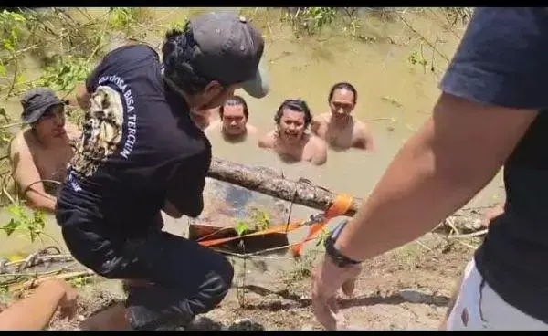 four-thieves-of-bank-sulselbar-atm-safe-at-the-makassar-city-dprd-building-arrested-by-the-police