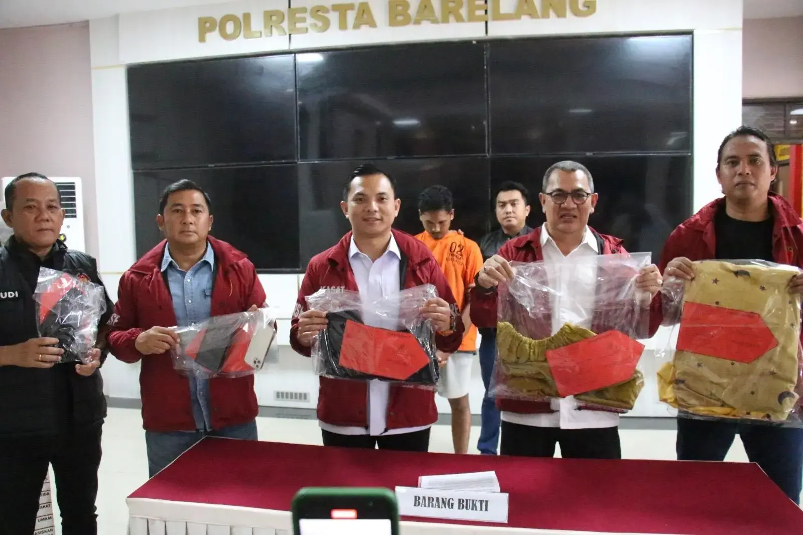 women-abused-and-robbed-after-meeting-a-man-from-tiktok