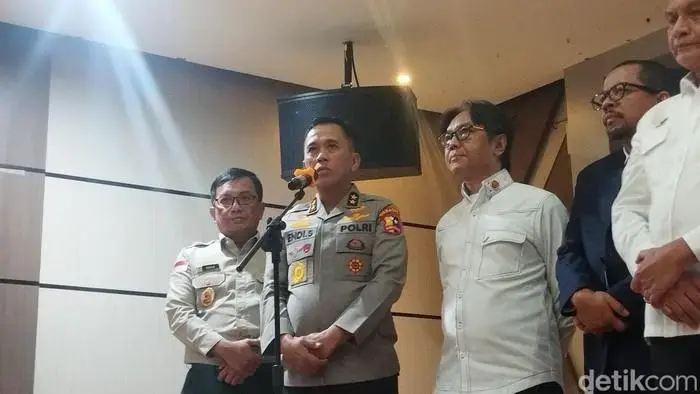 police-predicts-the-peak-traffic-flow-of-eid-holiday-would-be-on-late-march