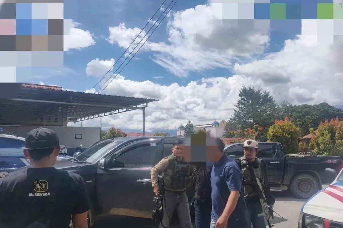 papuan-police-officer-caught-selling-ammunition-to-armed-group