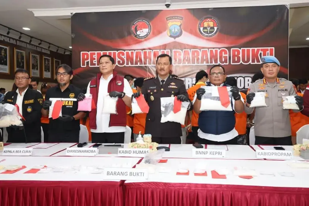 police-destroys-drug-evidence-from-july-september-cases-in-riau-islands
