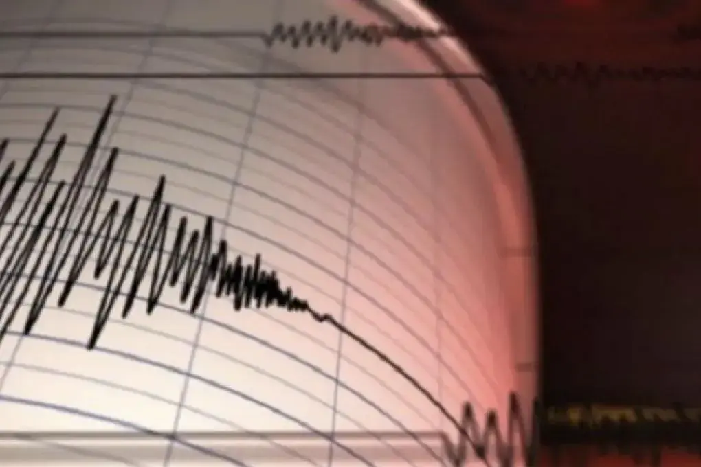magnitude-52-earthquake-strikes-southeast-of-sukabumi