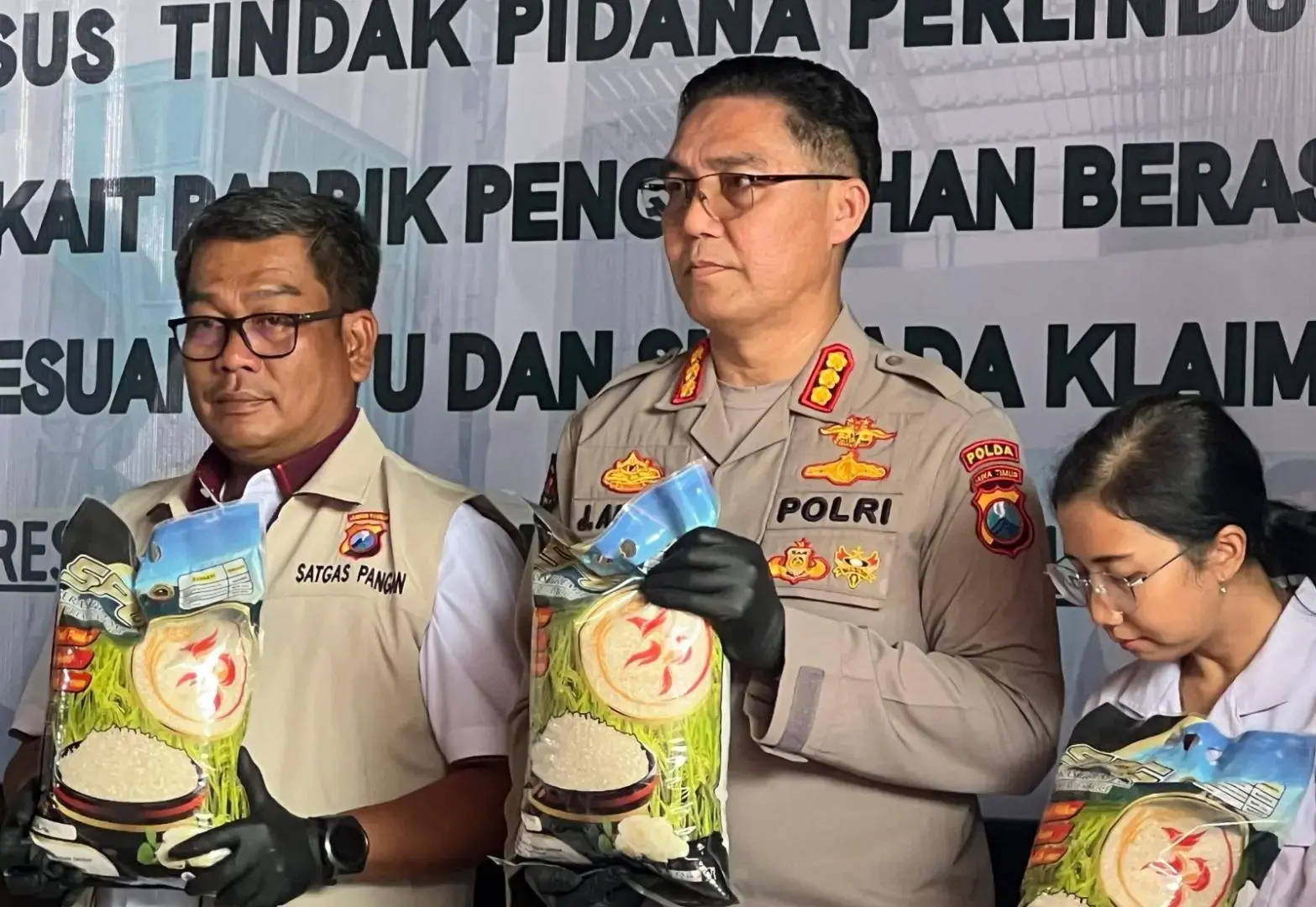 police-opens-a-call-center-service-to-report-on-rice-adulteration-case