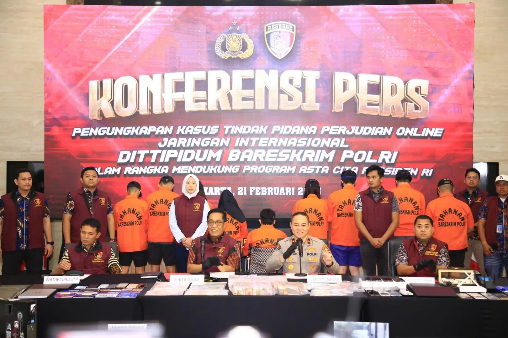 inp-arrested-nine-suspects-linked-to-online-gambling-international-network