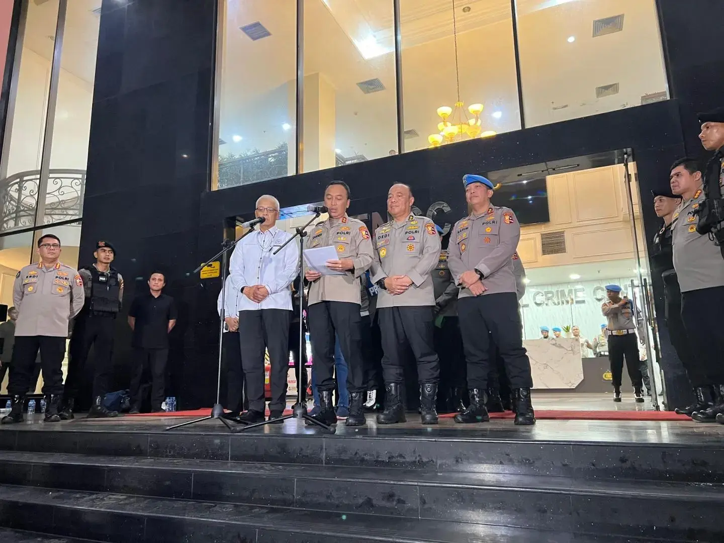 the-investigation-in-west-sumatra-regional-police-is-going-properly-kompolnas-says