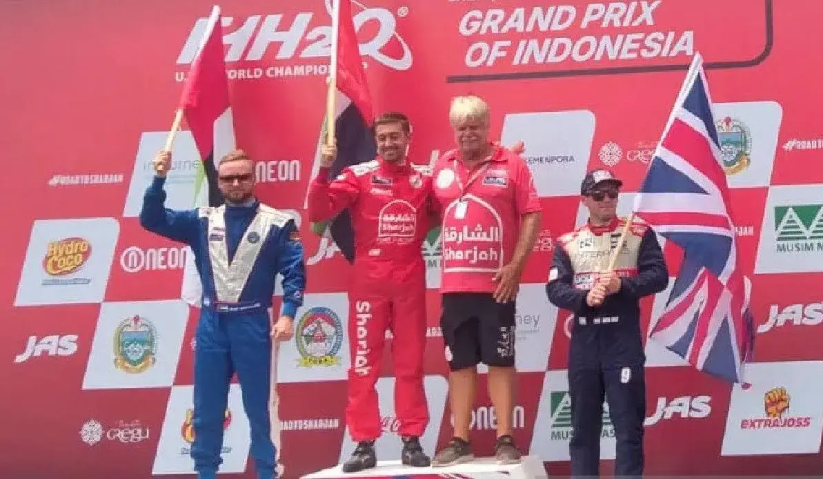 canadas-rusty-wyatt-wins-back-to-back-f1-powerboat-world-titles-at-lake-toba