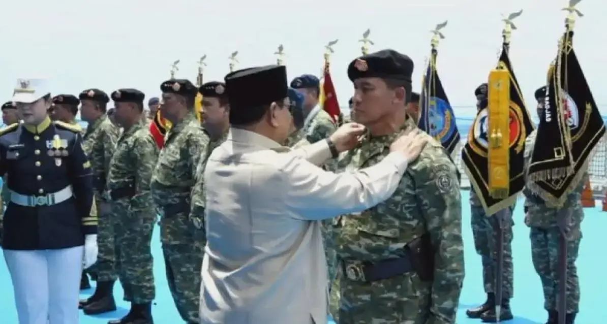 president-prabowo-grants-honorary-military-ranks-to-retired-generals