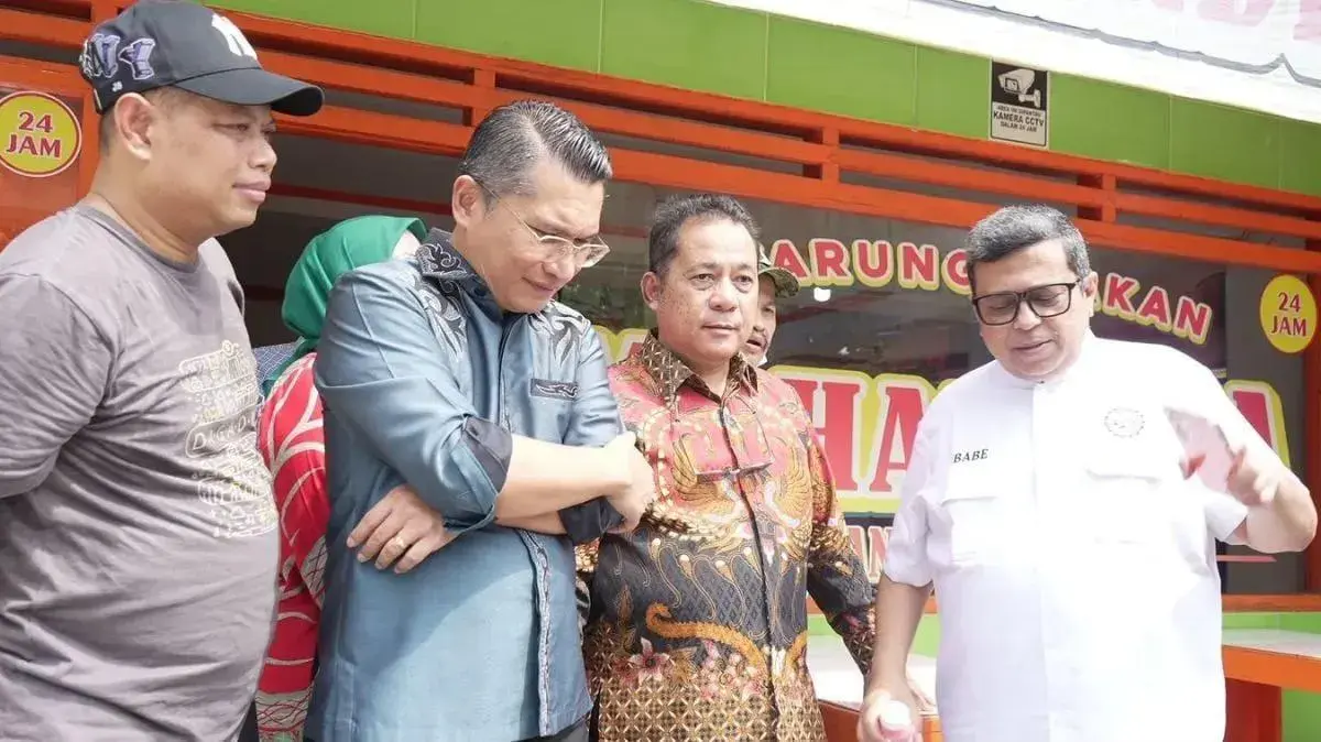 bpjph-grants-free-halal-certificates-for-food-stalls