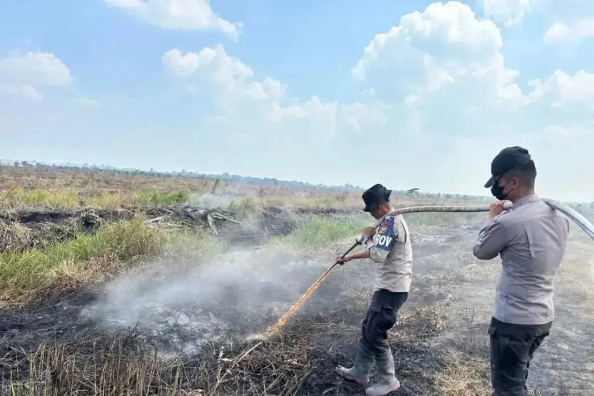 riau-brimob-officer-dies-after-three-weeks-fighting-forest-fires