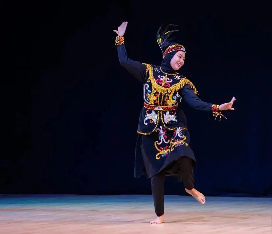 siti-naswa-wins-gold-in-dance-sport-at-2025-olympics-winter-world-games