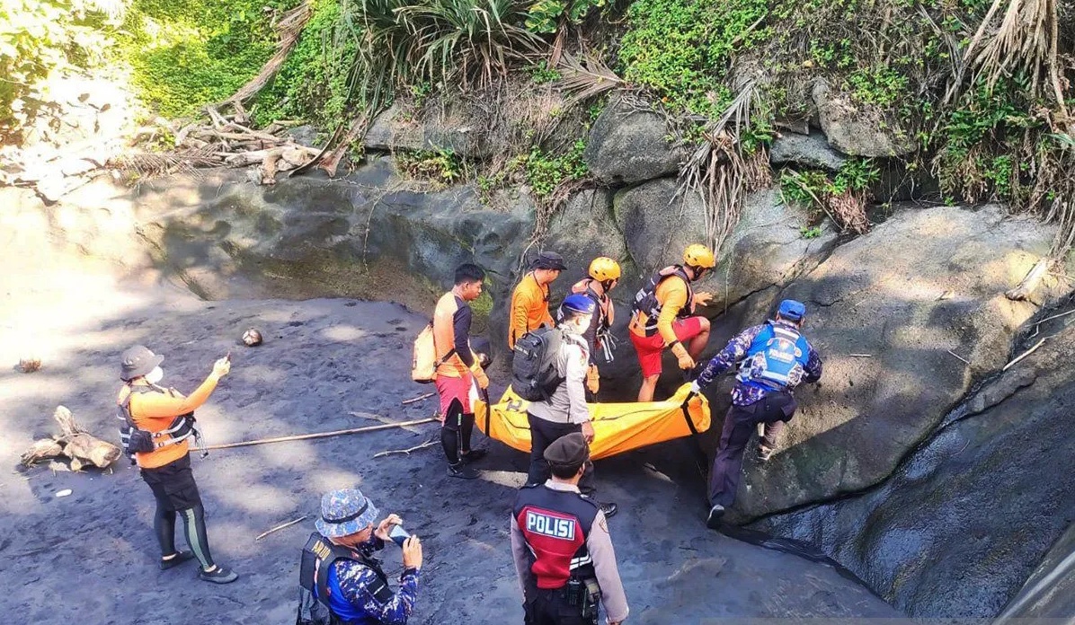 sar-finds-body-of-australian-citizen-swept-away-at-balian-beach