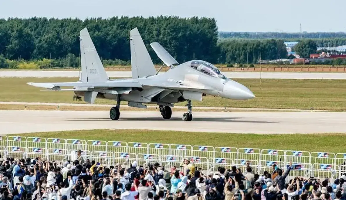 chinese-made-chengdu-j-10-fighter-jet-to-fly-in-jakarta-soon-defense-minister