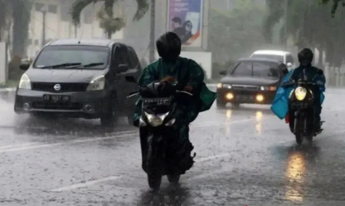 bmkg-reports-75-of-indonesia-now-in-rainy-season-urges-wise-water-use