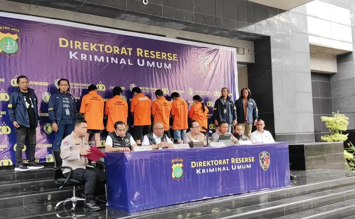 five-suspects-named-in-police-car-arson-in-depok