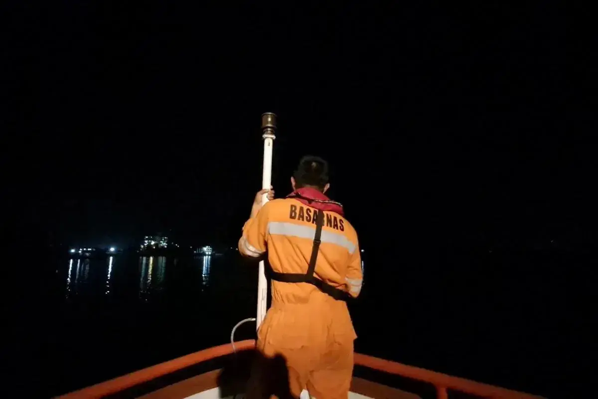 ukrainian-crew-evacuated-from-ship-in-karimata-strait