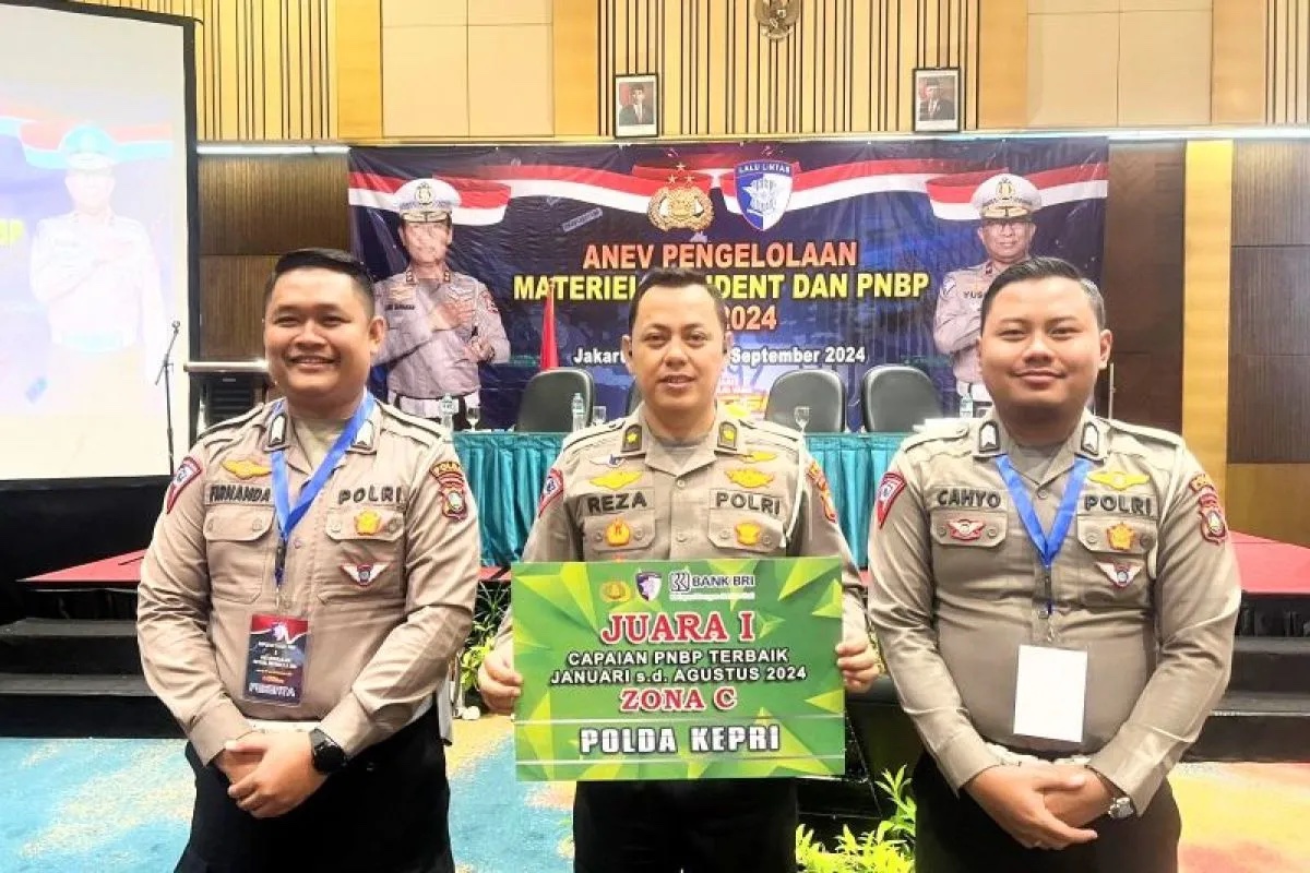 riau-islands-police-wins-best-non-tax-revenue-award-for-first-semester-2024