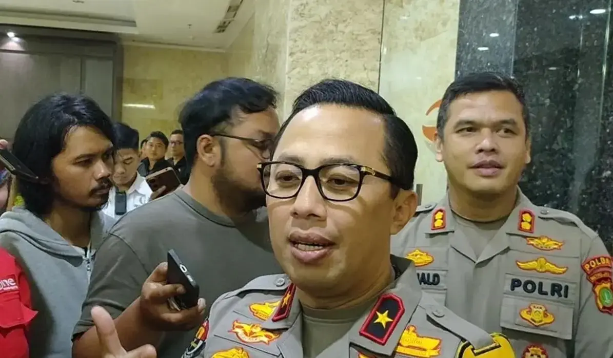 police-tighten-security-to-prevent-infiltrators-at-jakarta-labor-protest