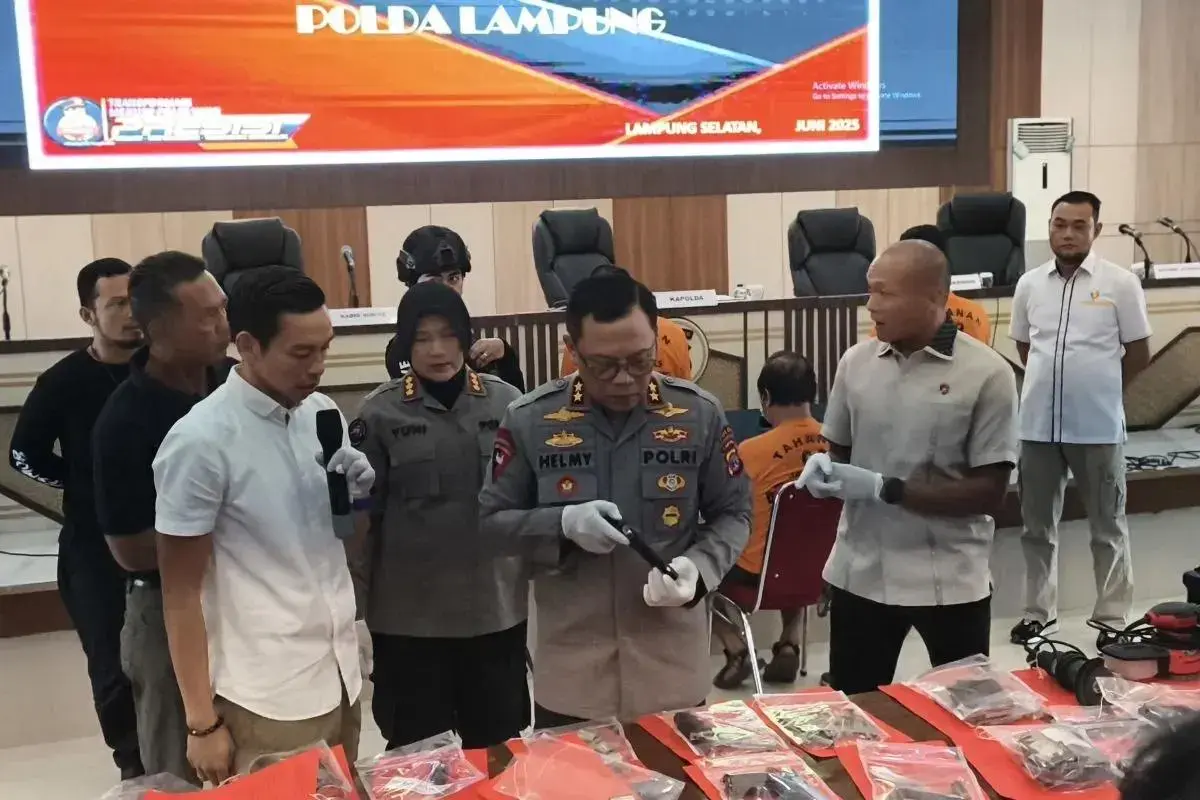 lampung-police-uncover-illegal-firearms-workshop