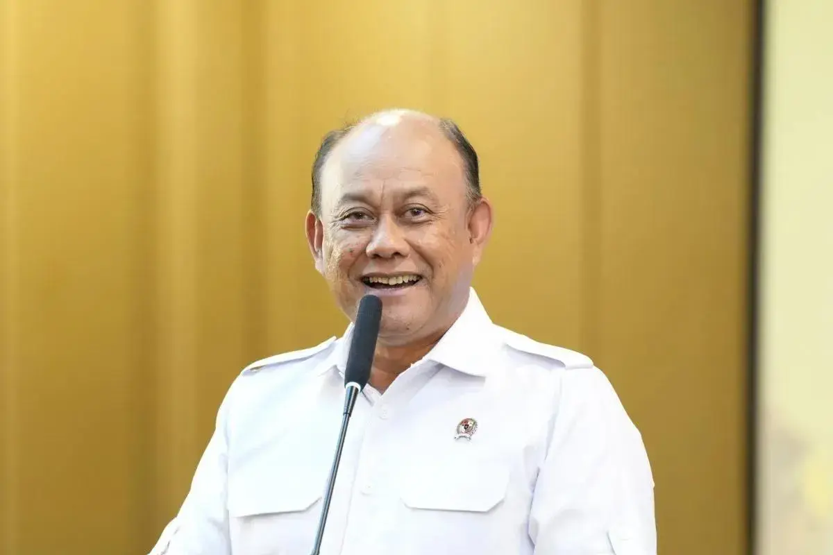 president-prabowo-summons-bgn-chief-over-free-meal-poisoning-scandal