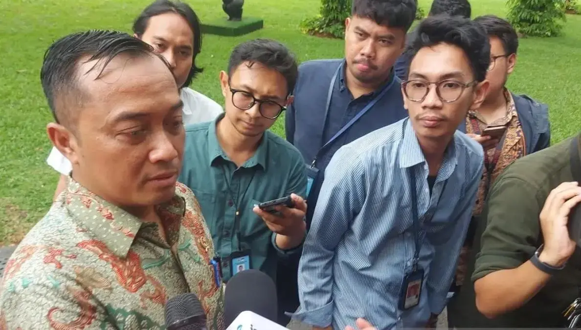 south-korean-and-chinese-investors-eye-indonesias-giant-sea-wall-project-state-secretary