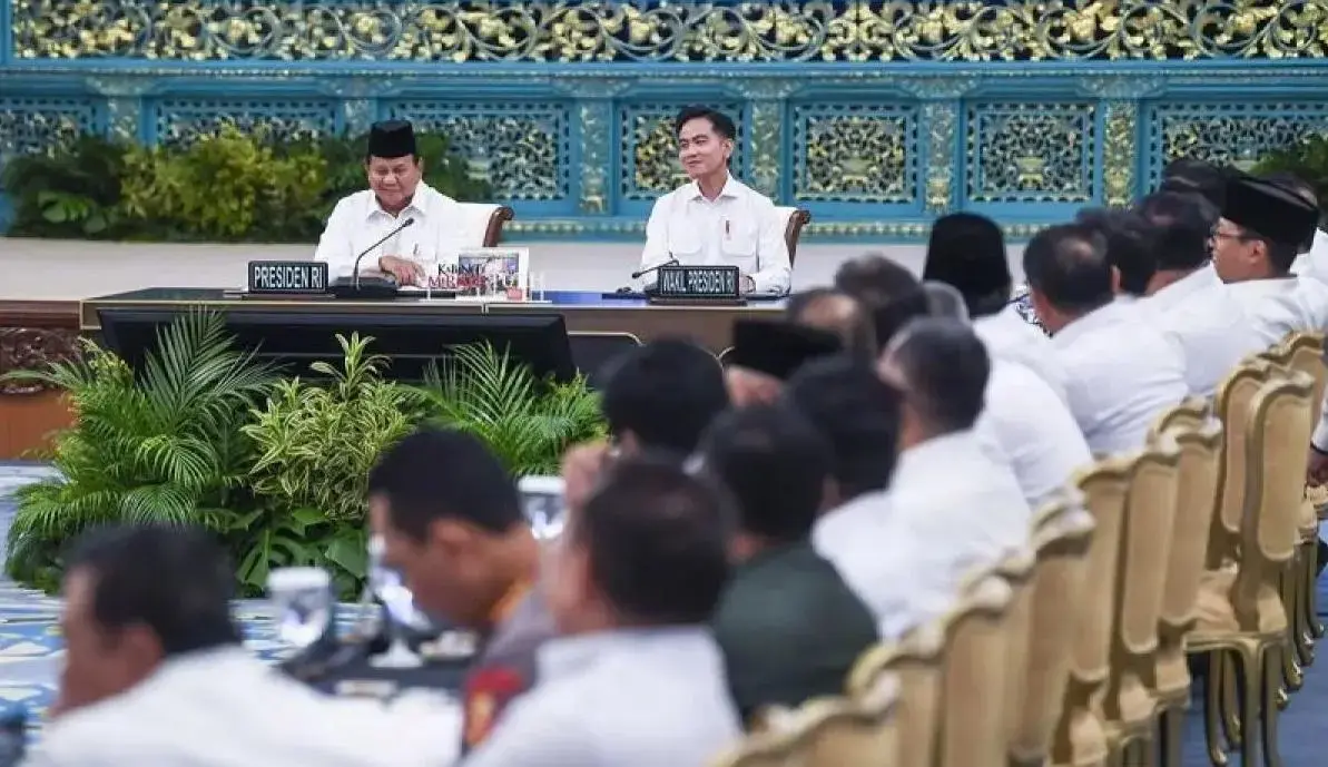 president-prabowo-orders-land-use-review-halts-new-forestry-and-mining-permits-in-2025
